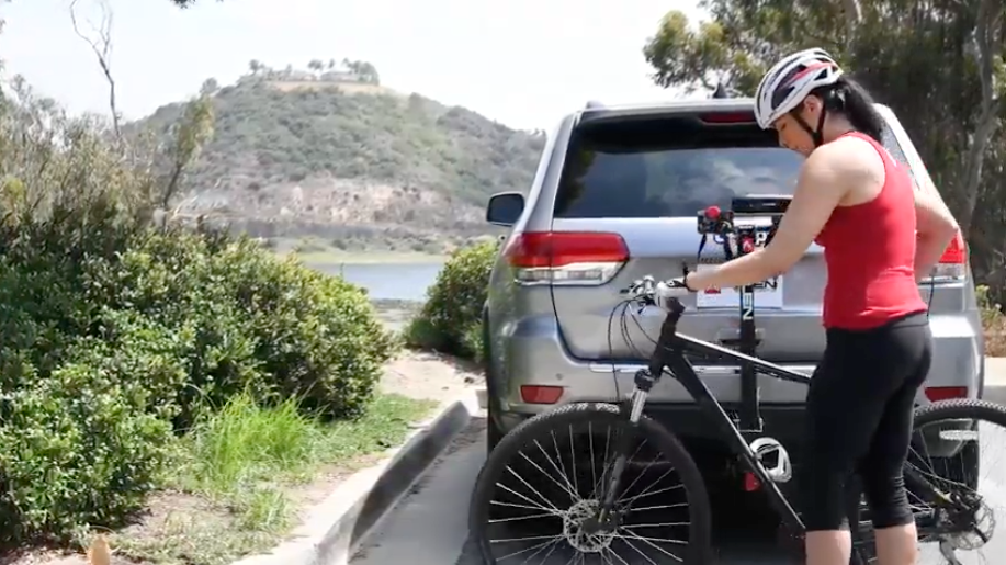 DELUXE LOCKING HITCH RACK INSTALLATION