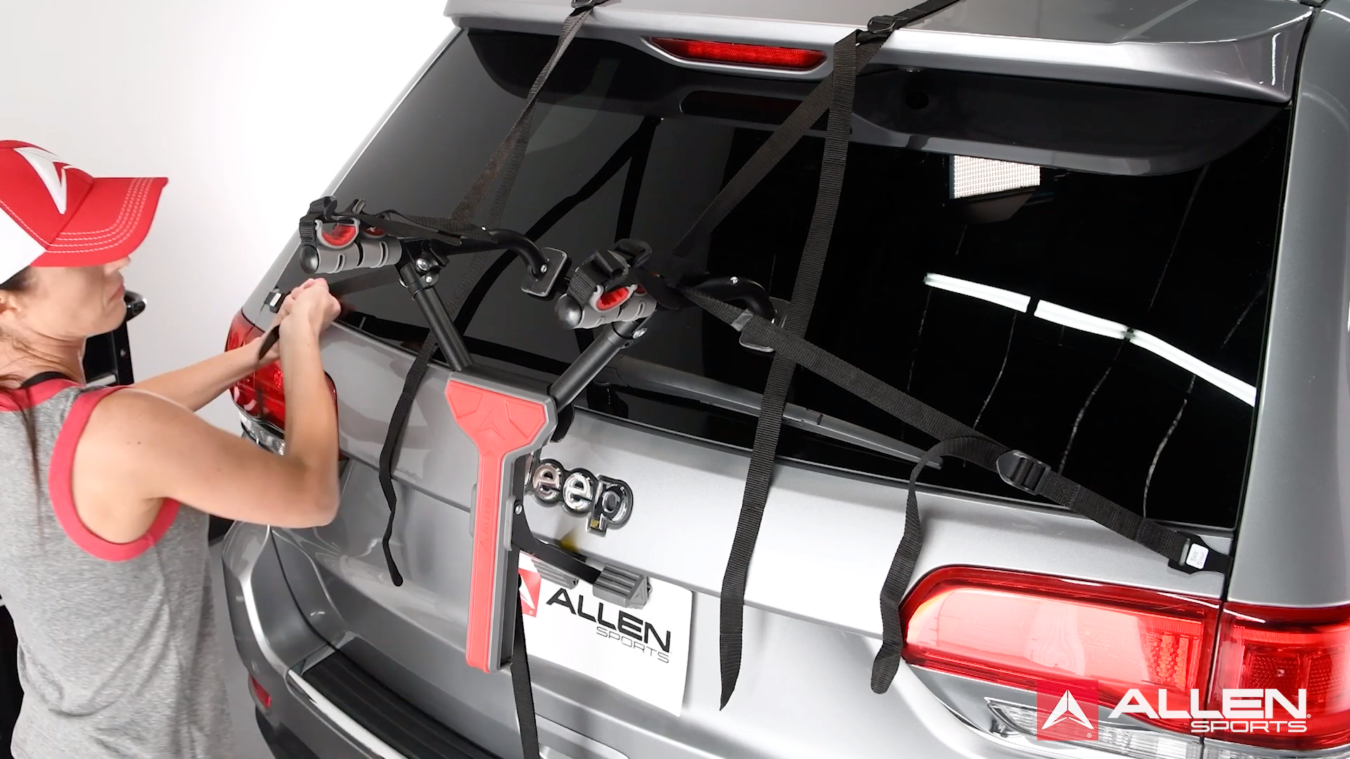 ULTRA COMPACT TRUNK RACK